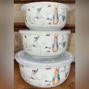 Cute 🥰 Beatrix Potter Peter Rabbit Three Microwave Storage Bowls with Vent Lid